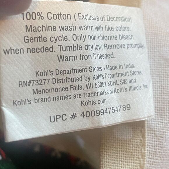 St. Nicholas Square Christmas Apron – Snowman Print – 100% Cotton - Picture 4 of 9